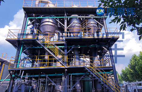 每小時10噸的橡膠助劑高鹽廢水三效蒸發器